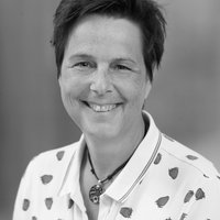 {f:if(condition: contact.image.alternative,
                            then: contact.image.alternative, else:
                            '{f:translate(key:
                            " contact.portrait.alt", arguments: {0: contact.firstname, 1:
                                contact.lastname})}')